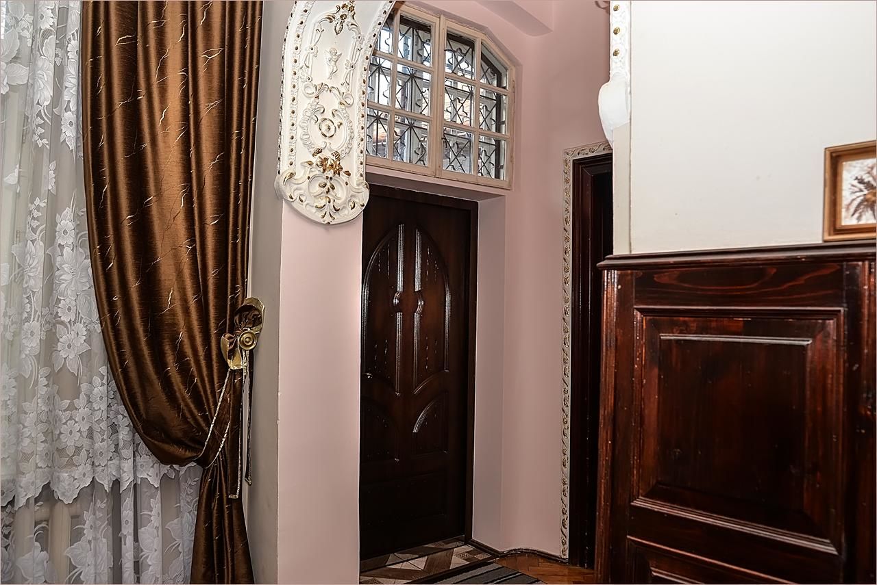 Апартаменты VIP-Apartments Angel palas Черновцы-15